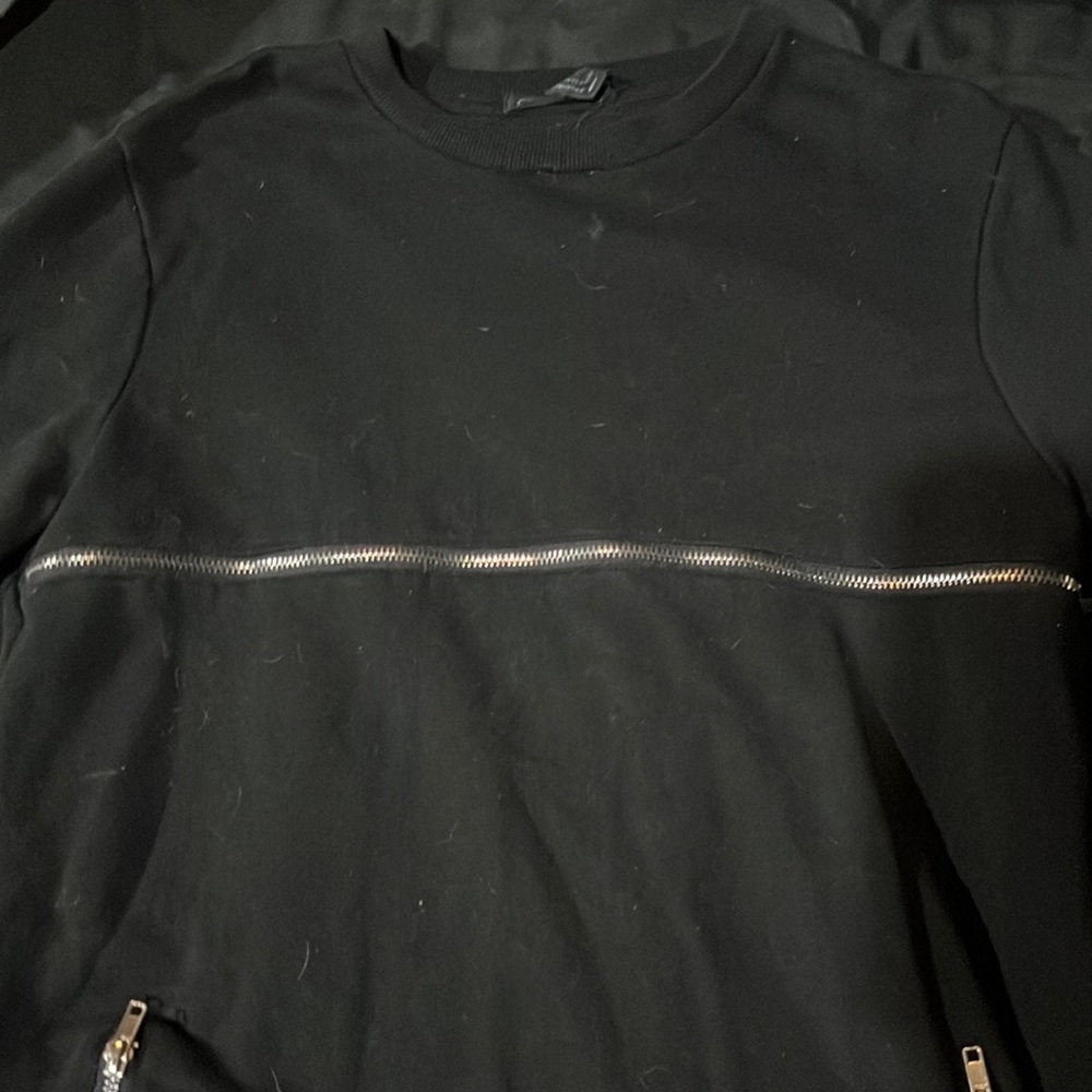 Forever 21 men’s crewneck. Size medium